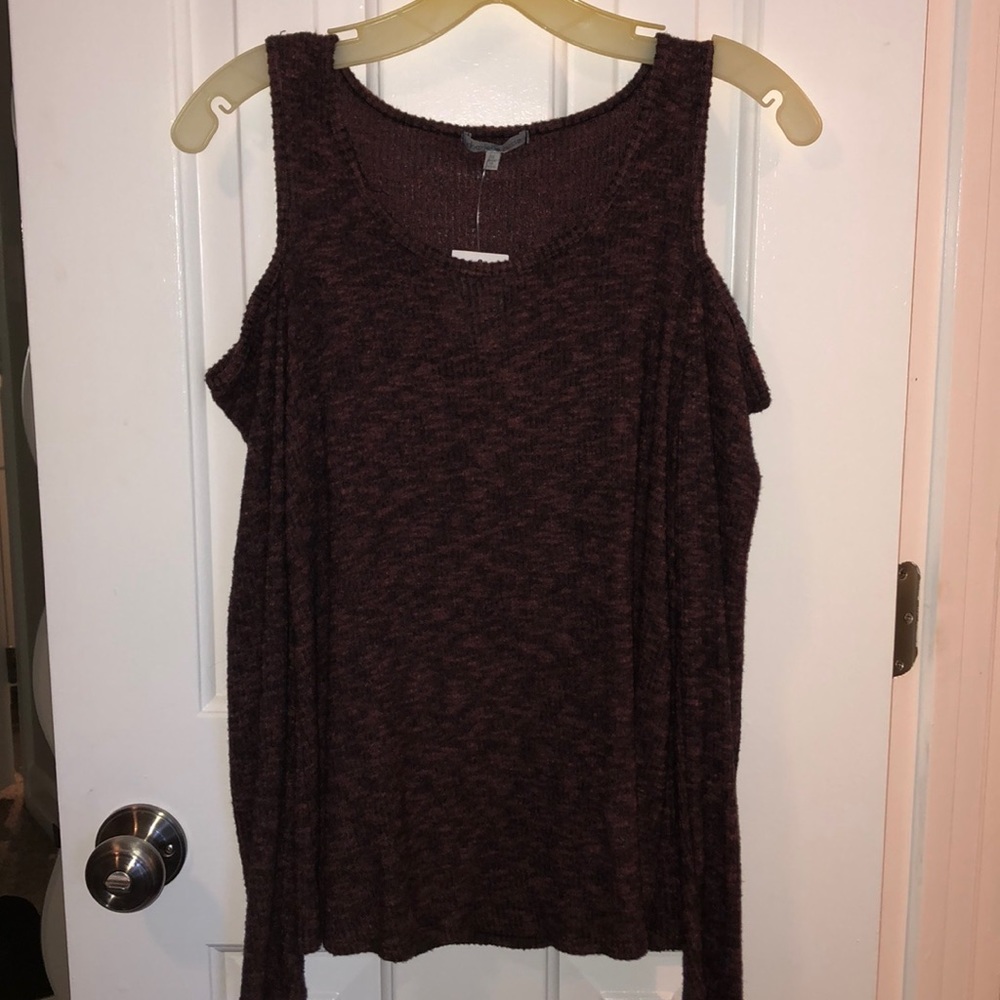 Off the Shoulder Longsleeve (NEVER WORN!)